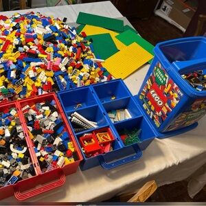 LEGO Creative Building BLOCKS and platforms